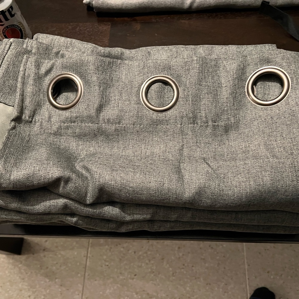 Gray grommet curtain set